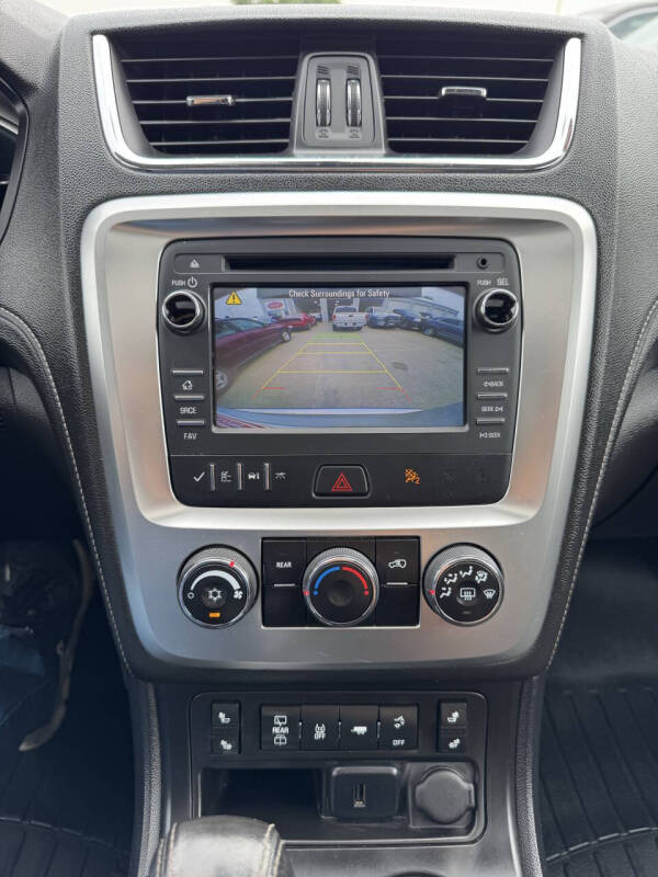 2015 GMC Acadia SLE-2