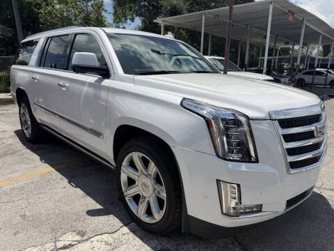 2017 Cadillac Escalade ESV Premium Luxury