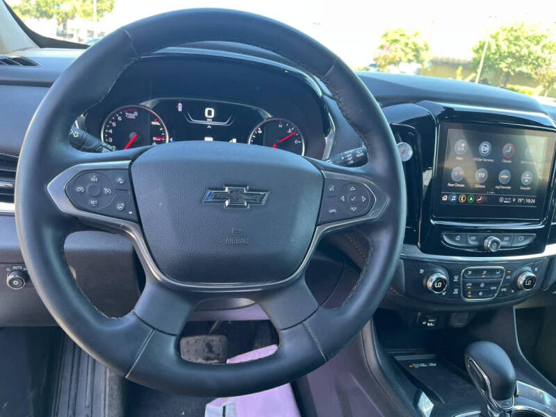 2023 Chevrolet Traverse Premier