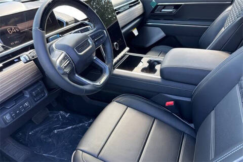 2025 GMC Sierra EV Denali