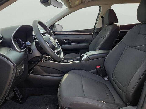 2023 Hyundai Tucson SE