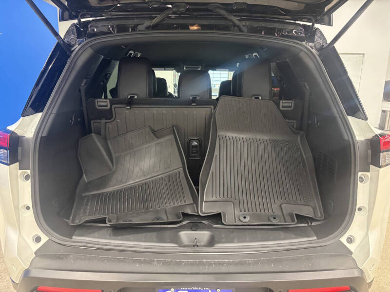 2024 Nissan Pathfinder Rock Creek