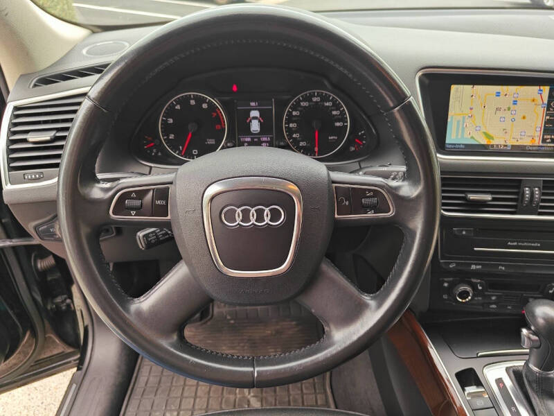 2012 Audi Q5 2.0T quattro Premium Plus