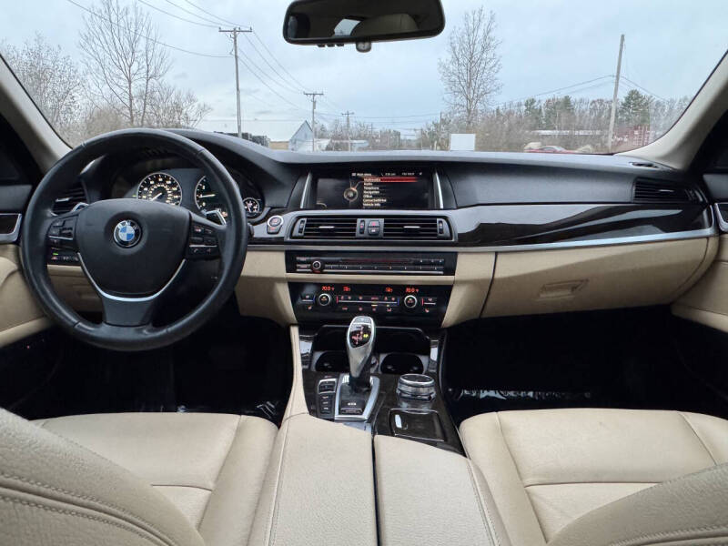 2016 BMW 5 Series 528i xDrive