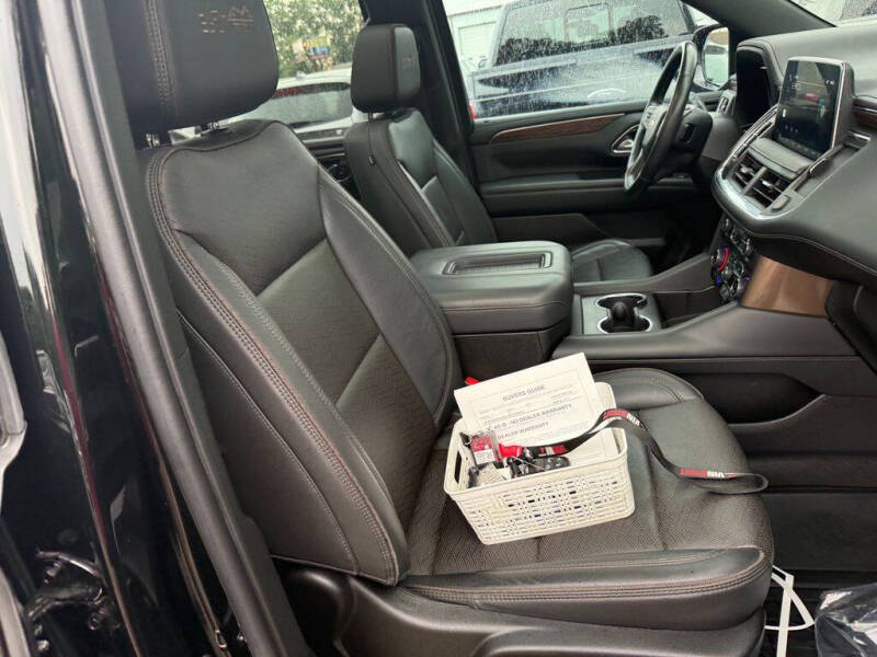 2022 Chevrolet Suburban High Country