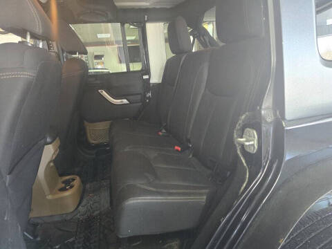 2013 Jeep Wrangler Unlimited Sahara