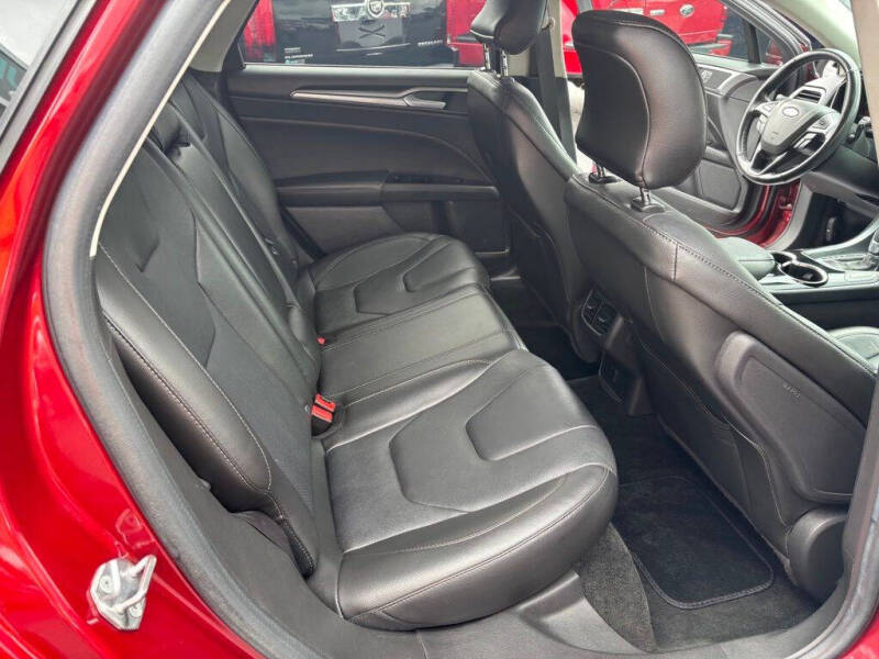 2016 Ford Fusion Titanium