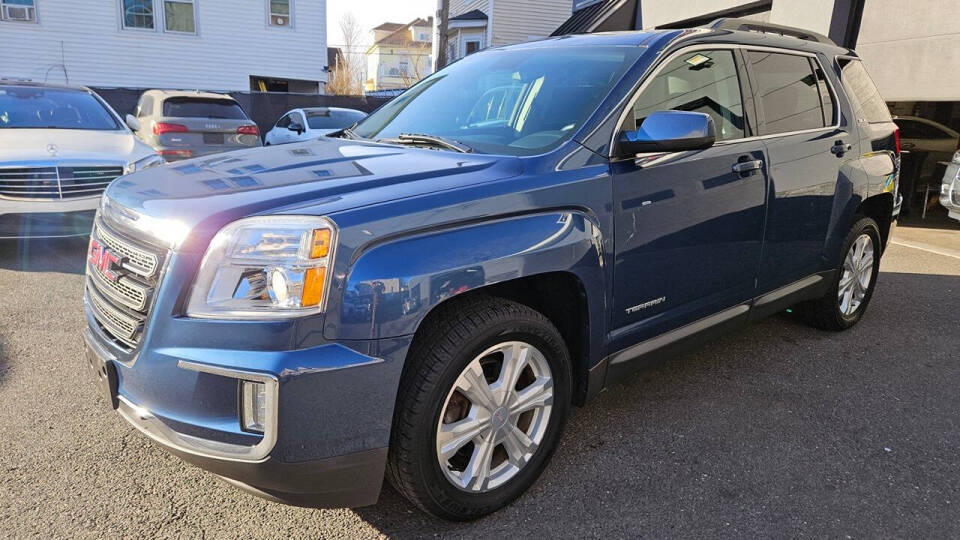 2017 GMC Terrain SLE-2's photo