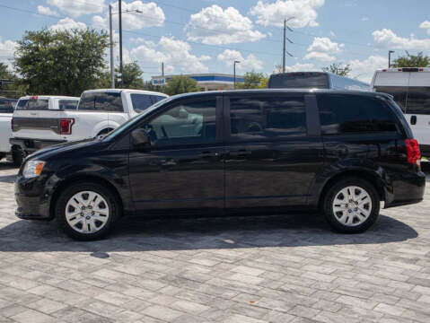 2019 Dodge Grand Caravan SE