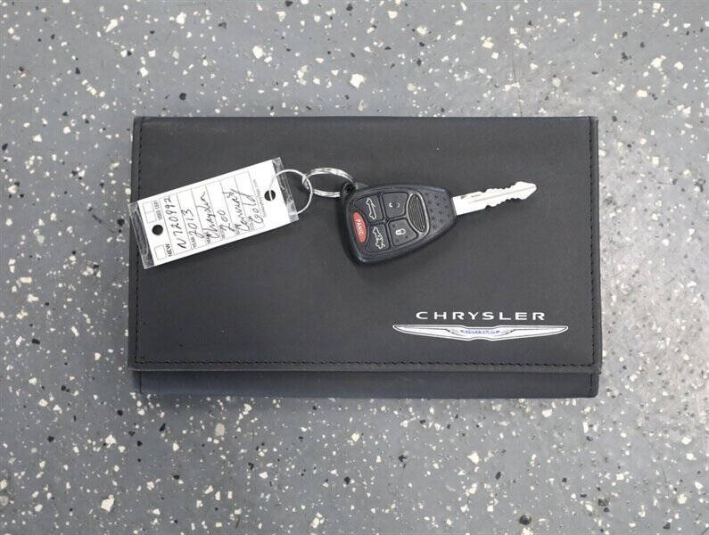 2013 Chrysler 200 Touring