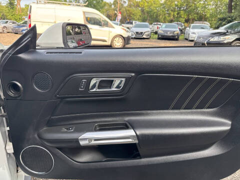 2016 Ford Mustang EcoBoost Premium