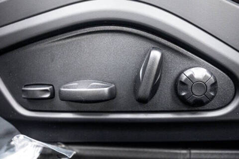 2026 Porsche Panamera 4