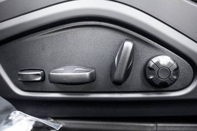 2026 Porsche Panamera 4