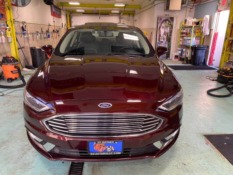 2017 Ford Fusion SE photo 11