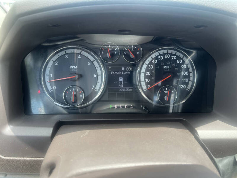 2011 RAM 1500 SLT