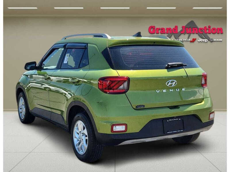 2020 Hyundai Venue SEL