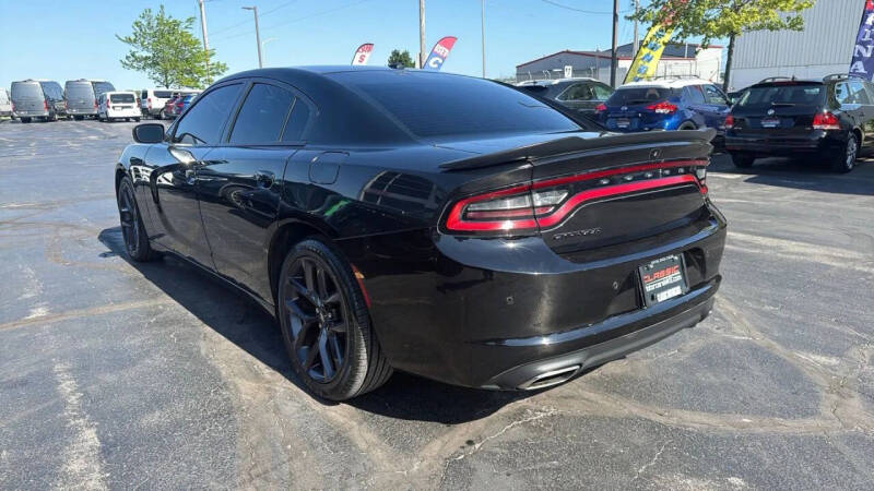 2020 Dodge Charger SXT