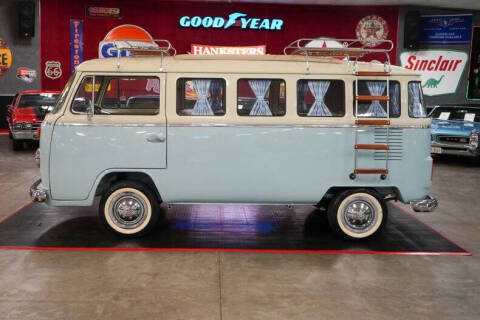 1976 Volkswagen Type 2 Westfalia Camper Bus
