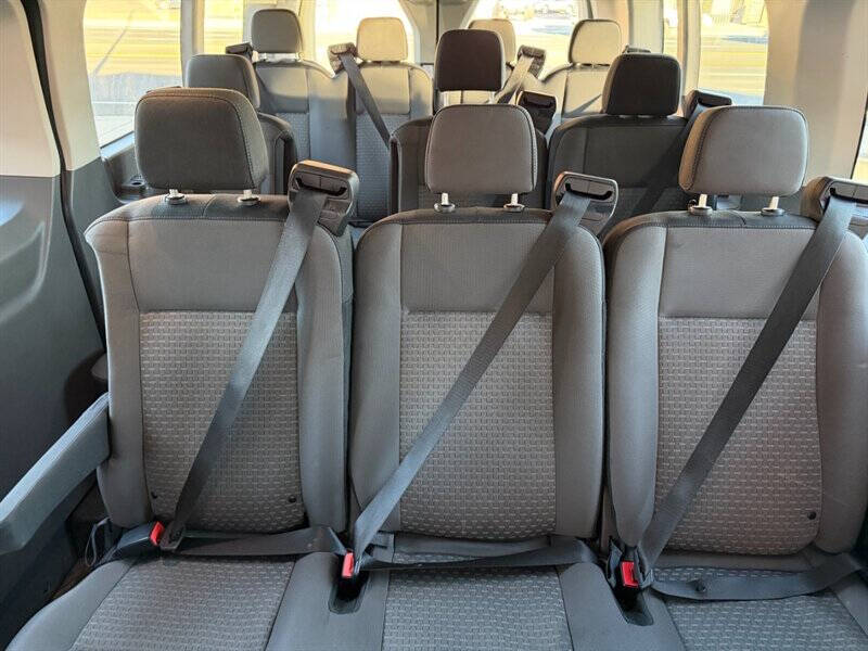 2023 Ford Transit 350 XLT