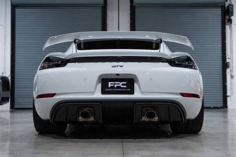 2021 Porsche 718 Cayman GT4