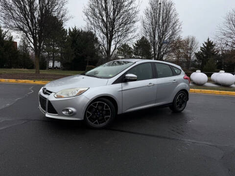 2013 Ford Focus for sale at Aren Auto Group in Chantilly VA