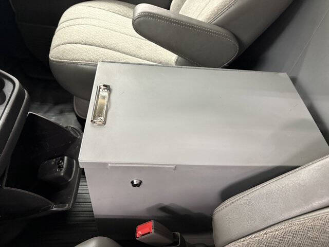 2021 Chevrolet Express 2500