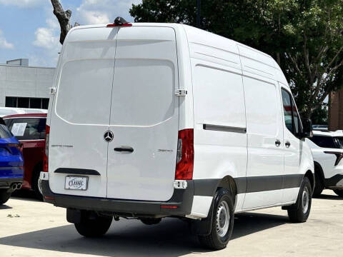 2025 Mercedes-Benz Sprinter 2500