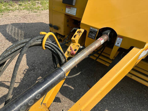 2015 VERMEER 605N