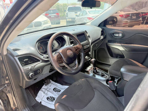 2019 Jeep Cherokee Latitude