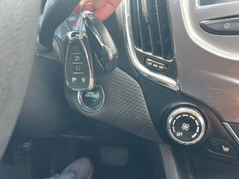 2017 Chevrolet Cruze LT Auto