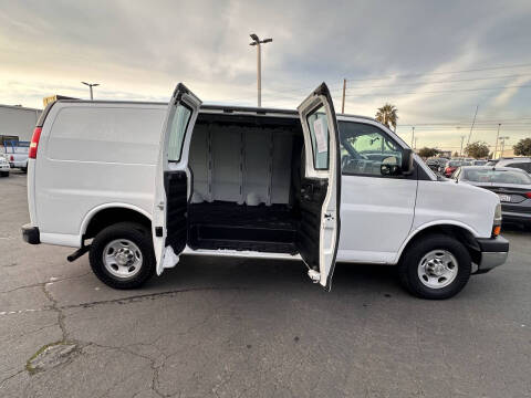 2012 Chevrolet Express 2500