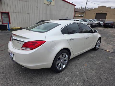 2013 Buick Regal Premium 1