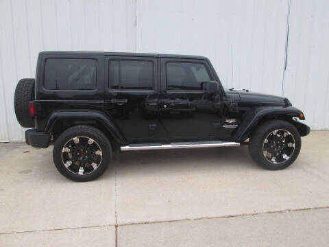 2013 Jeep Wrangler Unlimited for sale at Parkway Motors in Osage Beach MO