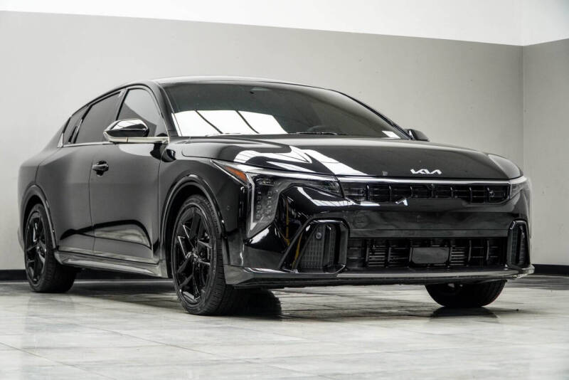 2025 Kia K4 GT-Line Turbo