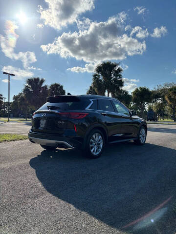 2019 Infiniti QX50 Essential