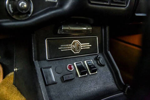 1974 MG B