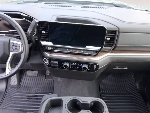 2025 Chevrolet Silverado 3500HD