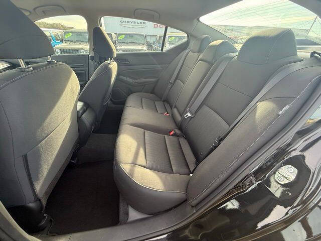 2025 Nissan Altima 2.5 SV