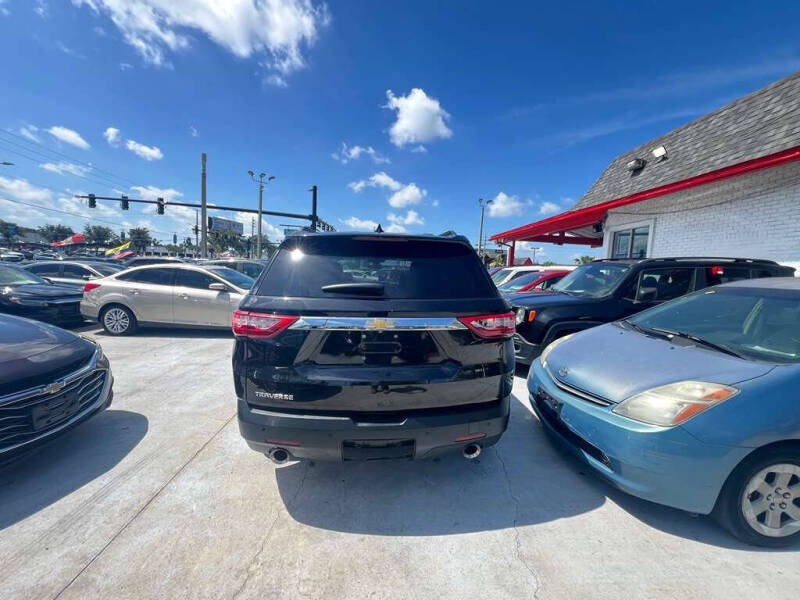 2020 Chevrolet Traverse LT Leather