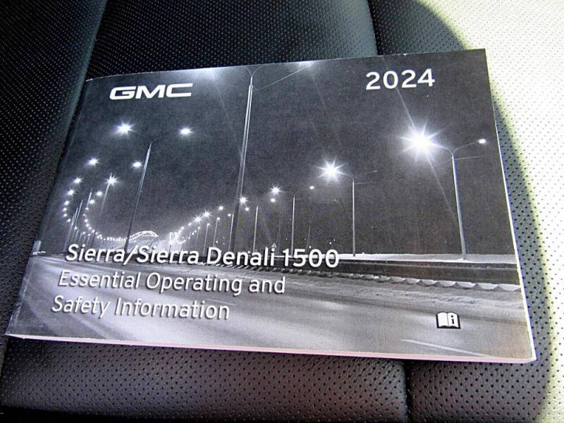 2024 GMC Sierra 1500