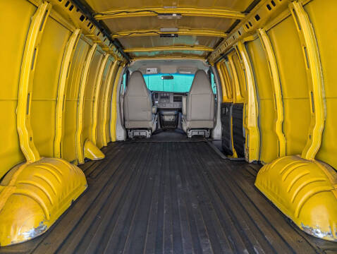 2018 GMC Savana 2500