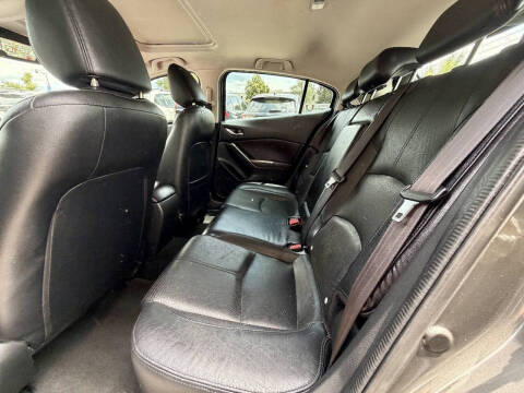 2017 Mazda MAZDA3 Grand Touring