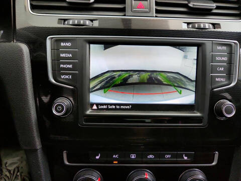 2016 Volkswagen Golf GTI S