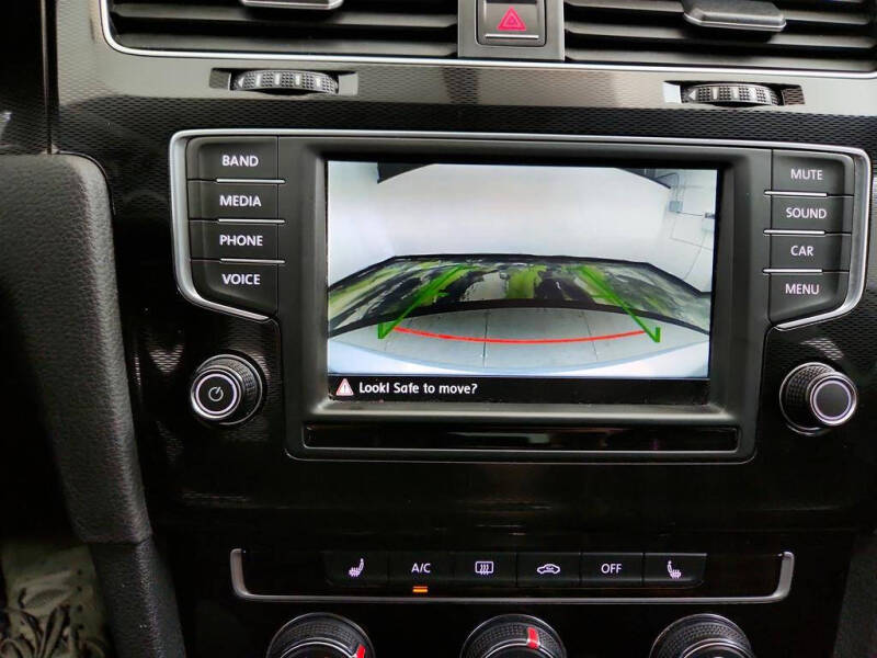 2016 Volkswagen Golf GTI S