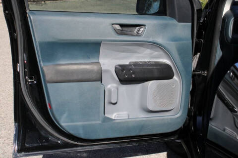 2022 Ford Maverick XL