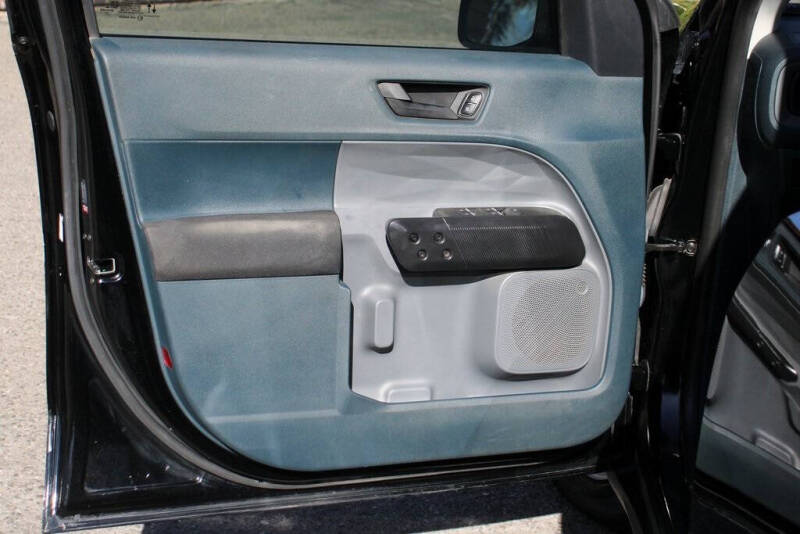 2022 Ford Maverick XL