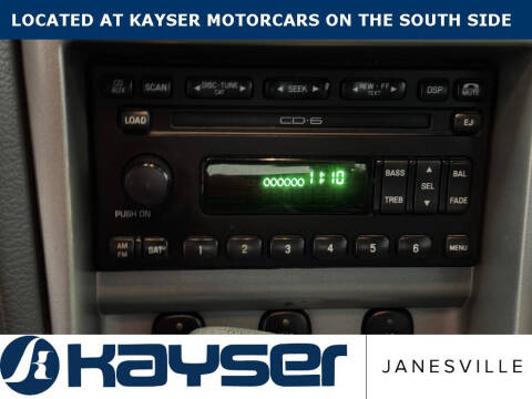 2004 Ford Mustang GT Deluxe