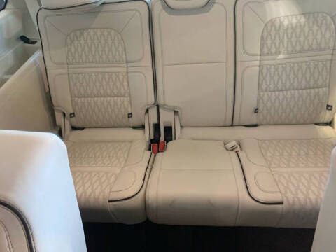 2018 Lincoln Navigator Black Label