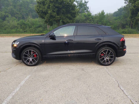 2020 Audi Q8 quattro Premium Plus 55 TFSI