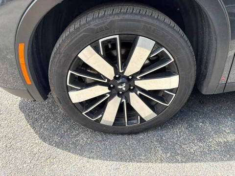 2025 Mitsubishi Outlander